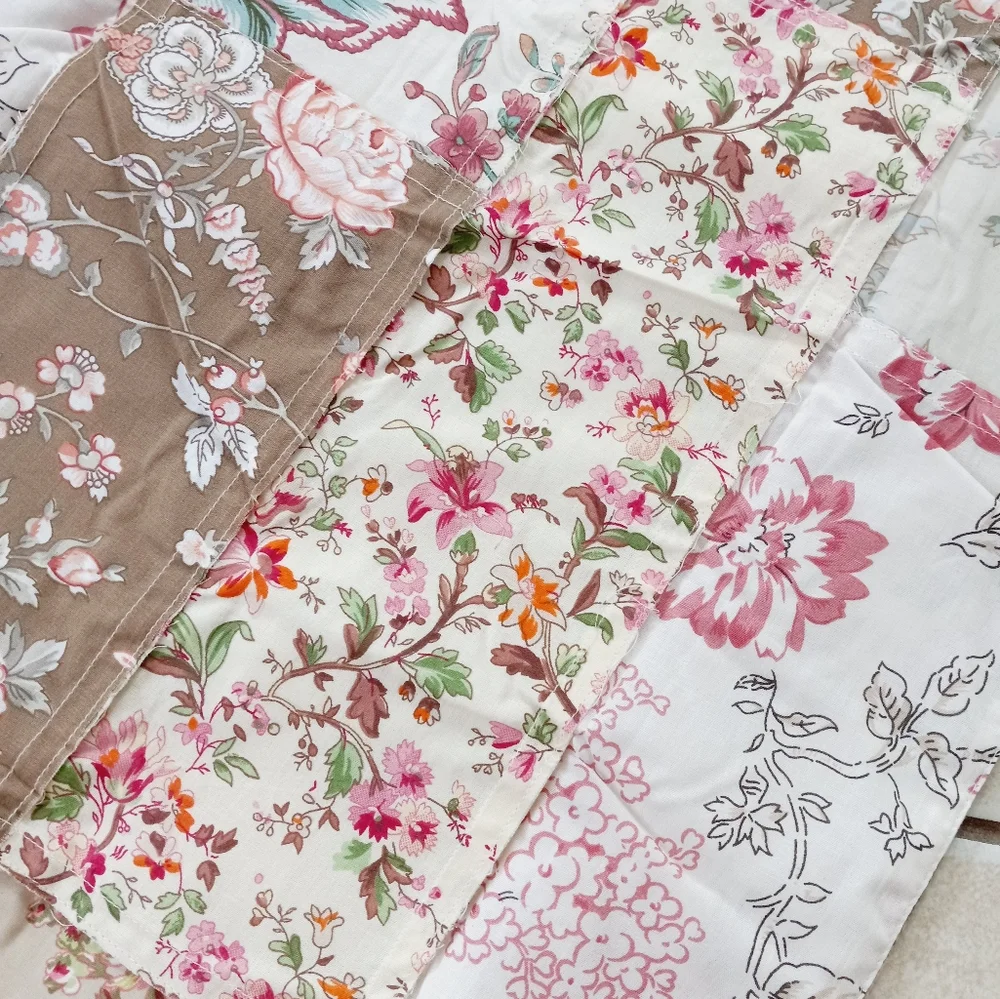 Pottery Barn Vintage Floral Patchwork Table Runner 18